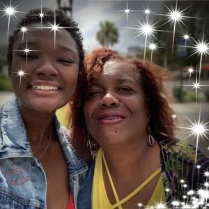 Meet your Posher, Lynda